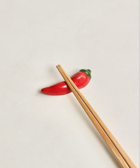 波佐見焼　京千　箸置き  とうがらし