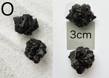 【白い砂漠に落とされた漆黒の預言石】クリスタル2個セット（プロフェシーストーン）
