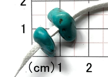 2mm穴　ターコイズビーズ　さざれ　大　2個　No.1741　13mm　現品