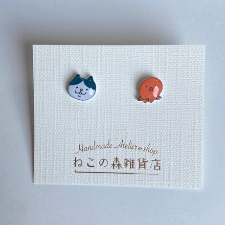 【人気商品！】ねことたこ。のイヤリングorピアス