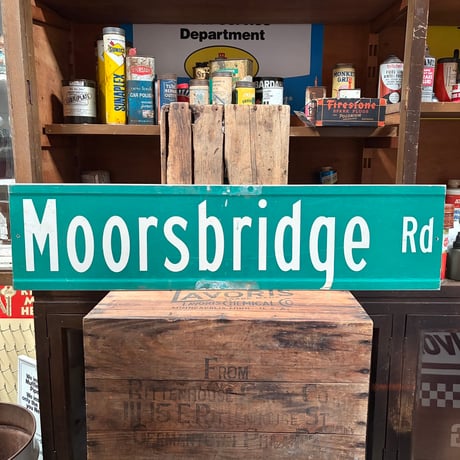 Vintage Moorsbridge Rd 道路標識 21-213-53