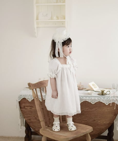 Onni original lace mini hat