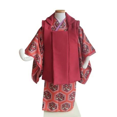 3歳　USED着物　紅亀甲　（着物単品　被布、帯は含まれません画像は参考です）