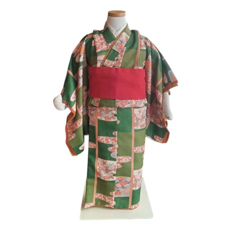 3歳　USED着物　ビロード吉野　（着物単品　被布、帯は含まれません画像は参考です）
