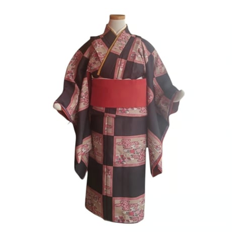 7歳　USED着物　市松吉野（着物単品　帯は含まれません画像は参考です）
