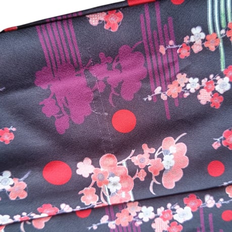 7歳　USED着物　紅梅　（着物単品　帯は含まれません画像は参考です）