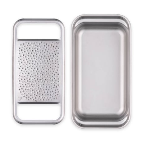 貝印　関孫六 オールステンレスおろし器 極目立て (受け皿付き)品番000DH3358　【軽い力でおろせて、水でサッと流すだけ、洗いやすいおろし器/食洗機対応】[7831-1]