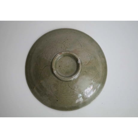 日高 伸治／青磁印花象嵌菊文鉢 c