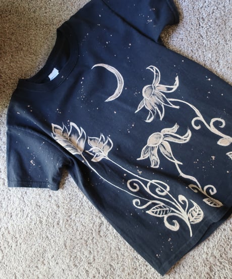 Hand painted flowers and moon T-shirt 🌙𓆸🌿セット販売専用アイテム