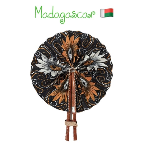 Made in Africa Madagascar　アフリカンプリント　パーニュ　キテンゲ　うちわ　扇子　African print