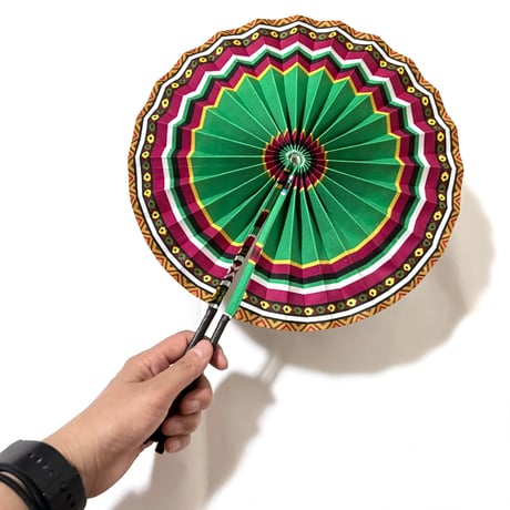 Made in Africa Madagascar　アフリカンプリント　パーニュ　キテンゲ　うちわ　扇子　African print
