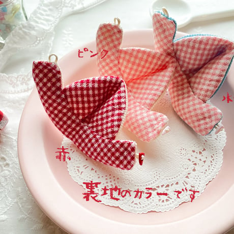 さくらんぼ刺繍入りポンチョ