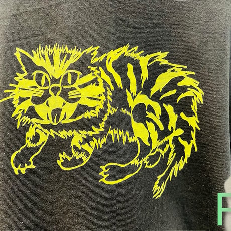 世紀の大決戦！　Cat VS Onion Tシャツ　5001