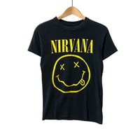NIRVANA ニルヴァーナ スマイリーロゴ Tシャツ バンT 黒