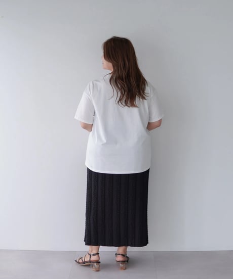 ロゴ刺繍T-shirt｜ホワイト