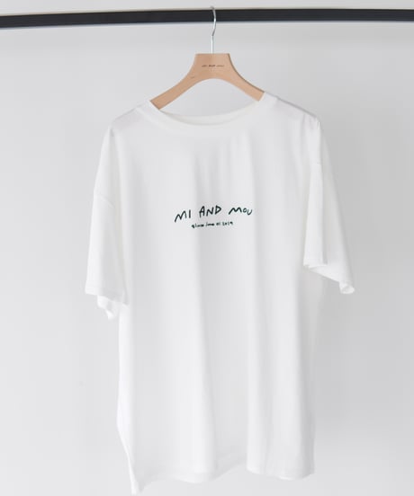 ロゴ刺繍T-shirt｜ホワイト
