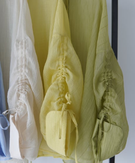 sheer ribbon blouse｜イエロー