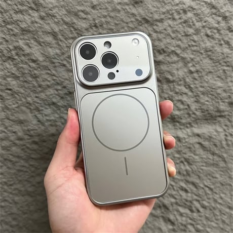 「569」iphone18pro/17pro ガラスケース  iphone16/15/14 ケース カメラ保護 シンプル