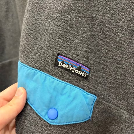 11s Patagonia snap-t gray