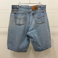 90s Levis 550 denim shorts