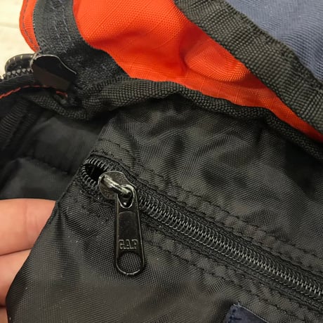 00s GAP bag