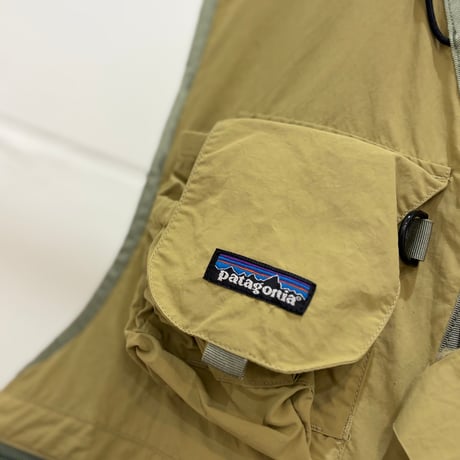 00s Patagonia Reinvest "dead stock"