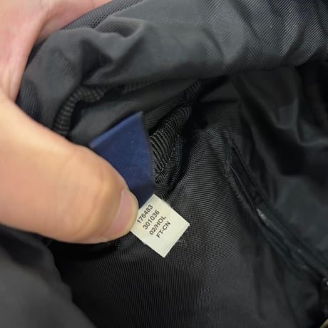 00s GAP bag black