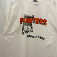 00s HOOTERS t-shirt