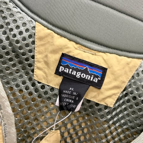00s Patagonia Reinvest "dead stock"