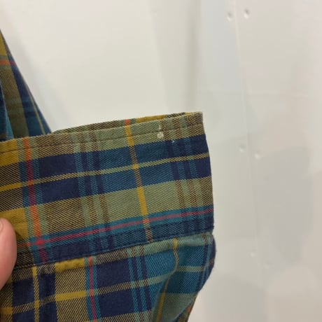 90s GAP shirt