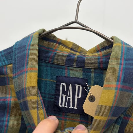 90s GAP shirt