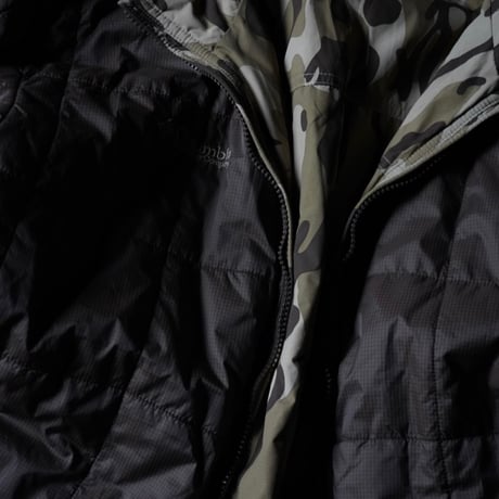 Columbia Reversible Insulated Jacket(00s L frame pattern camouflage)