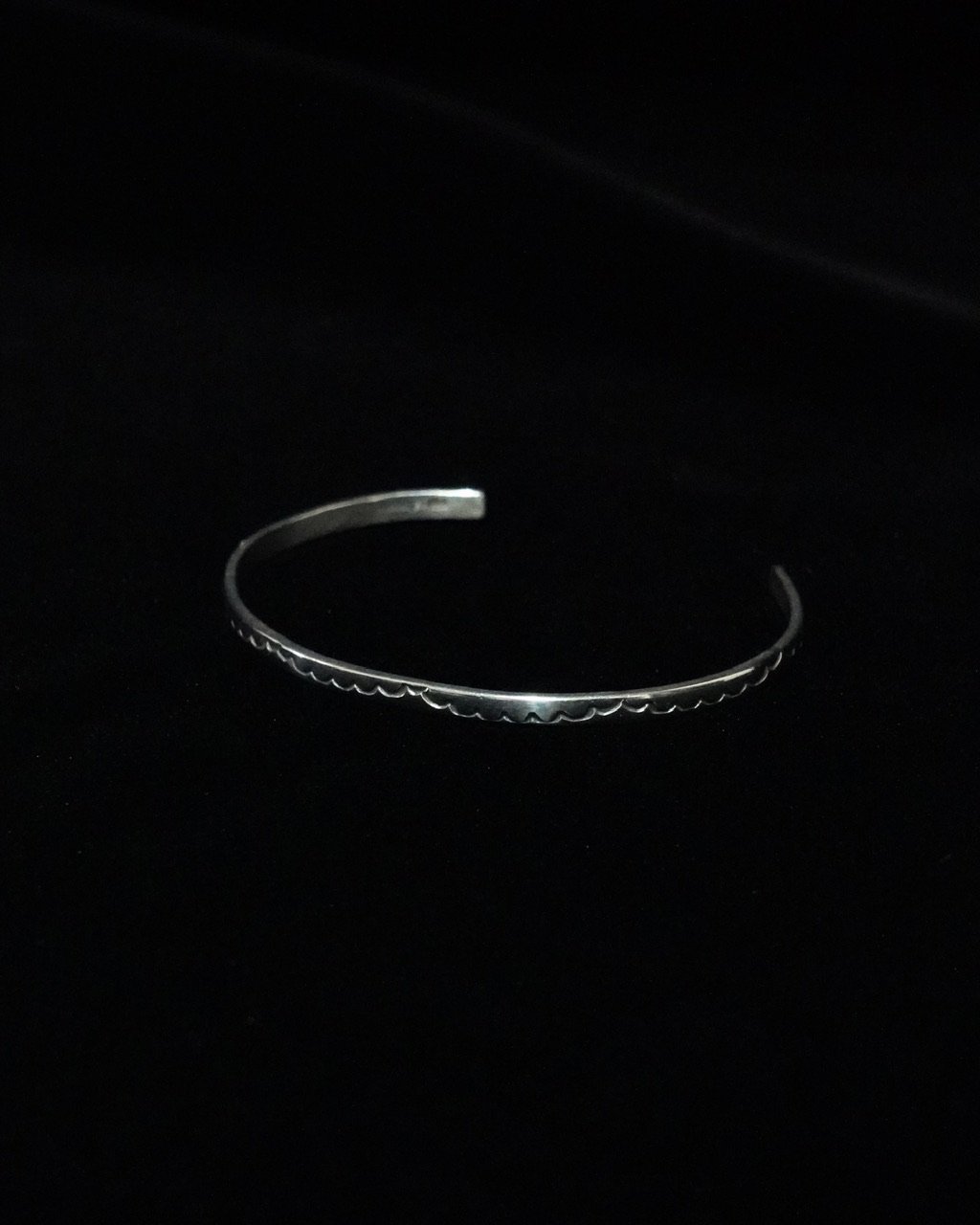 Navajo Silver Bangle (90s) | globule mag.