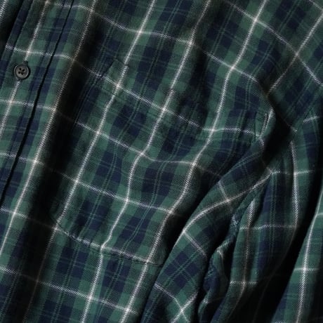 ST. JOHN’S BAY Flannel BD Shirt (L good color!!)