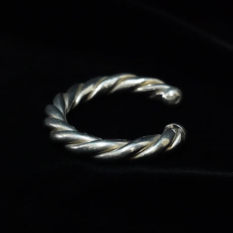 Mexican Jewelry Triple Twisted Bangle (80s)