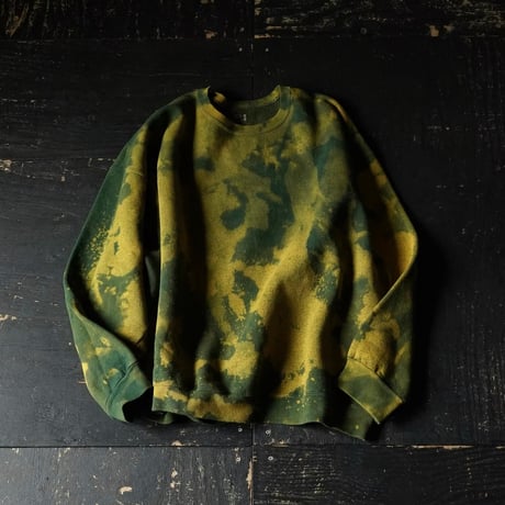 FRUIT OF THE LOOM Bleach Crew Sweat (XL Art piece!!)