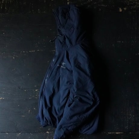 Arc'teryx Atom AR Hoody (00s M)