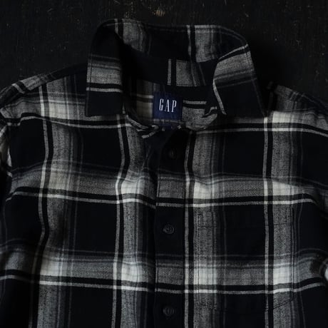 Old Gap Flannel Shirt (XS about M 🇮🇳)