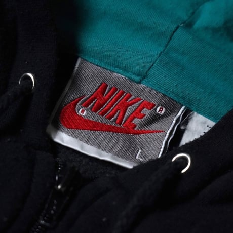 Nike Zipped Sweat Hoody (90s L)