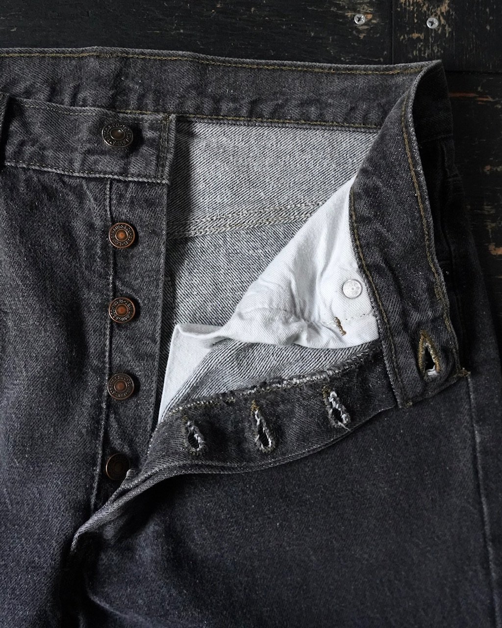 Levi's 501 Black Denim Pant (90s 32/34 先染め) | g