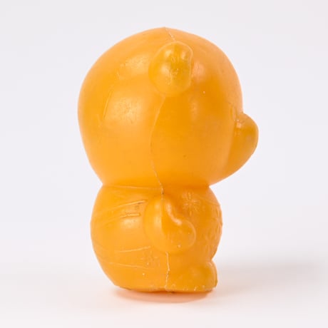 ソビエト　年代不明　みかん色のこぐま　くま　プラスチック　人形　高さ10.5cm