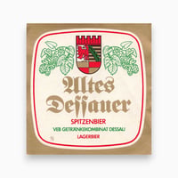東ドイツ　Altes Dessauer　ドリンクのラベル　ラベル