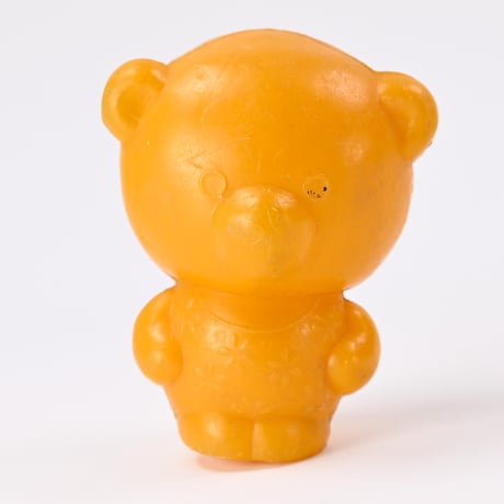 ソビエト　年代不明　みかん色のこぐま　くま　プラスチック　人形　高さ10.5cm