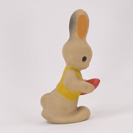 ソビエト　年代不明　にんじんを持ったオレンジ耳うさぎ　ソフビ　人形　高さ19cm