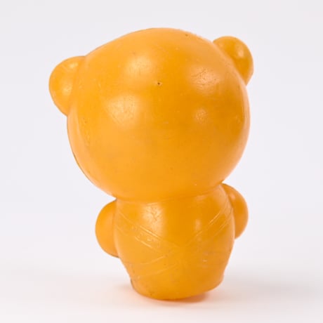ソビエト　年代不明　みかん色のこぐま　くま　プラスチック　人形　高さ10.5cm