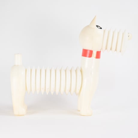 チェコ　ニクロヴァー　白犬のアコーディオン　1963年