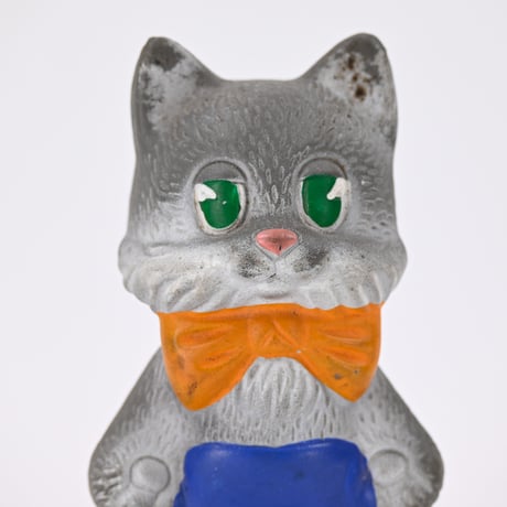 ソビエト　年代不明　蝶ネクタイをした猫　ソフビ　人形　高さ12cm