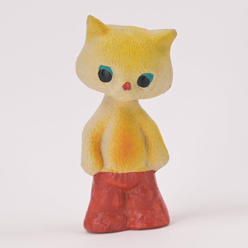 ソビエト 年代不明 赤いズボンの猫 ソフビ 人形 高さ13cm | こぐま舎