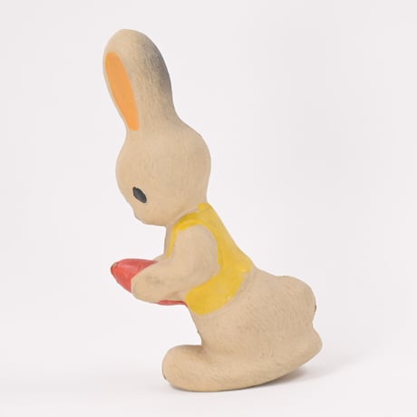 ソビエト　年代不明　にんじんを持ったオレンジ耳うさぎ　ソフビ　人形　高さ19cm