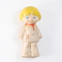 ソビエト　年代不明　青い目の子ども　ソフビ　人形　高さ13.5cm